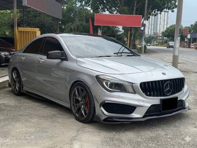 Mercedes Benz CLA180 180 (CBU) in Cheras, SGR