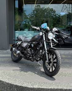 Keeway K-Light 202