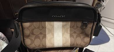 Sling bag coach