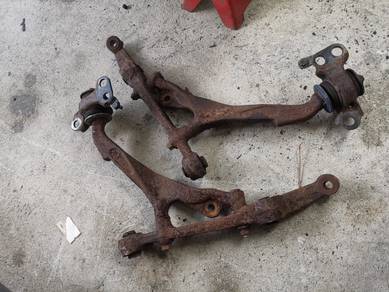 HONDA DC2 TYPE-R FRONT LOWER ARM JAPAN halfcut