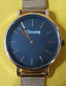 ULZZANG Retro Women Watch