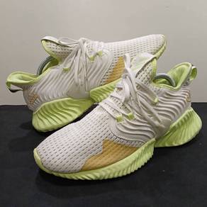 ADIDAS ALPHABOUNCE INSTINCT CC (7.5uk) ✅