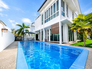 Semi-Detached House For Sale in Bandar Sri Sendayan,NSN