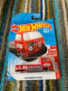Hot Wheels Volkswagen T2 Pickup Red Edition