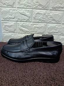 Uk8 Ecco  Slip On Loafers