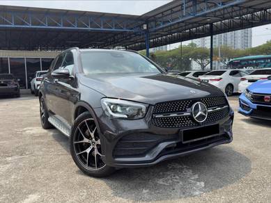 Mercedes Benz GLC300 300 4MATIC AMG LINE in Johor Bahru, JHR
