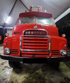 Vintage 1950 Bedford Truck