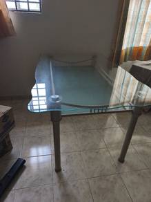 Glass table 