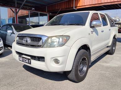Toyota Hilux G in Kota Kinabalu, SBH