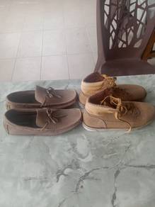 Kasut second Untuk dijual