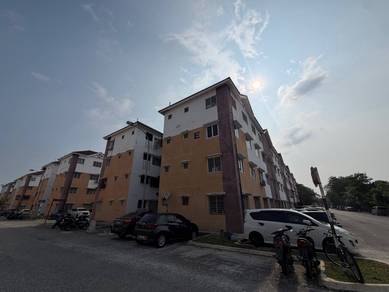 Apartment For Sale in Pangsapuri Arista