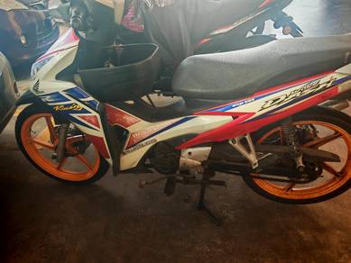 Dash 110