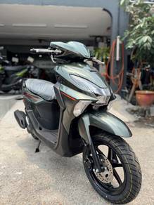 Yamaha Y15ZR