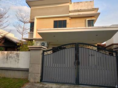 Bungalow House For Sale in Klang,SGR