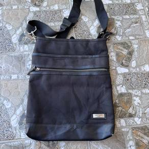 Kansai Yamamoto Homme shoulder bag.