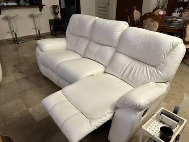 3 seaters leather sofa for sale