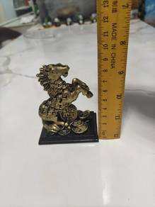 horse feng shui charm zodiac
