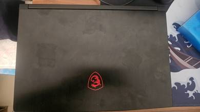 MSI GF63thin 10scsr-886 i710750H