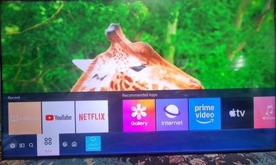 Samsung 55inch smart tv tzen uhd