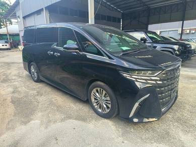 Toyota Alphard Z in Old Klang Road, KUL