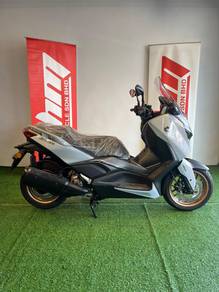 Yamaha XMAX