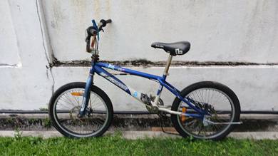 “Used Bicycle Complete – Needs Repair (Nego)