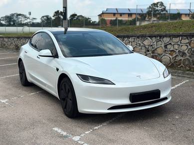 Tesla Model 3 RWD in Johor Bahru, JHR