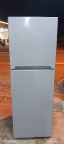Daewoo 2 pintu