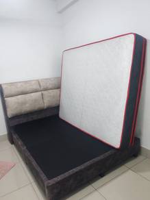 Bed Frame & Mattress 