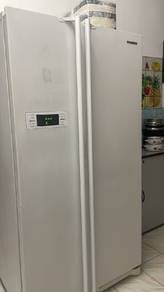 side by side refrigerator samsung