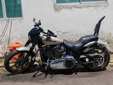Harley-Davidson Breakout