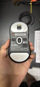 Title: Used ZOWIE U2-DW Wireless Gaming Mouse