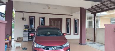 Semi-Detached House For Sale in Salak Tinggi,SGR