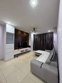 Condominium For Rent in Pandan Residence