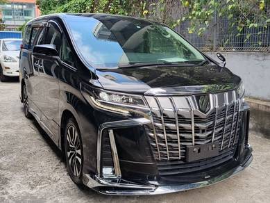 Toyota Alphard SC in Bukit Bintang, KUL