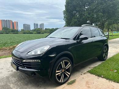 Porsche Cayenne in Kepong, KUL