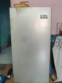 media 1pintu