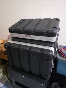 Tilted Rack case 6U with Compressor Limited 166XL
