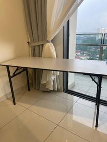 Foldable Office Table