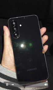 Samsung Galaxy A26 5G (8GB/256GB) – Condition Baru