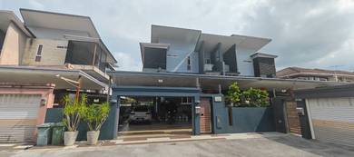 Semi-Detached House For Sale in Kuching,SWK