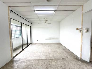 Apartment For Sale in Pangsapuri Dahlia Court