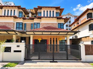 Semi-Detached House For Sale in Old Klang Road,KUL