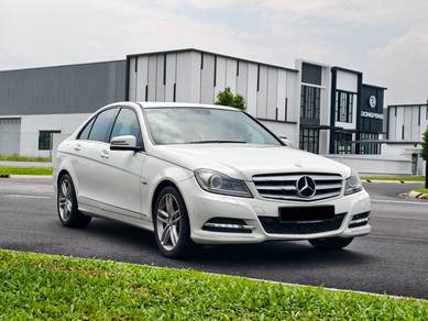 Mercedes Benz C250 250 CGI BlueEFCY AVNTGRDE(CKD) in Johor Bahru, JHR