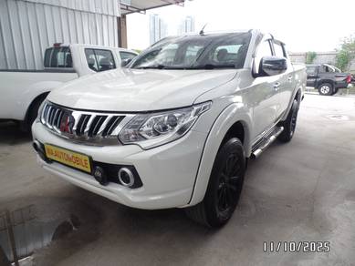 Mitsubishi Triton VGT A/T in Selayang, SGR