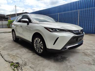 Toyota Harrier LUXURY in Sungai Besi, KUL