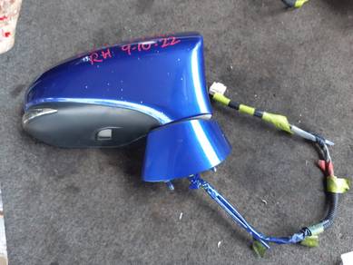 No 9-10-22 Lexus CT200H F-Sport RH Side Mirror Jpn