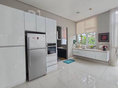 Semi-Detached House For Sale in Taman Melawati,KUL