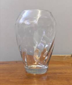 Pasu Crystal vase