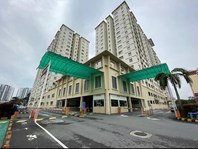 Condominium For Rent in Suriamas